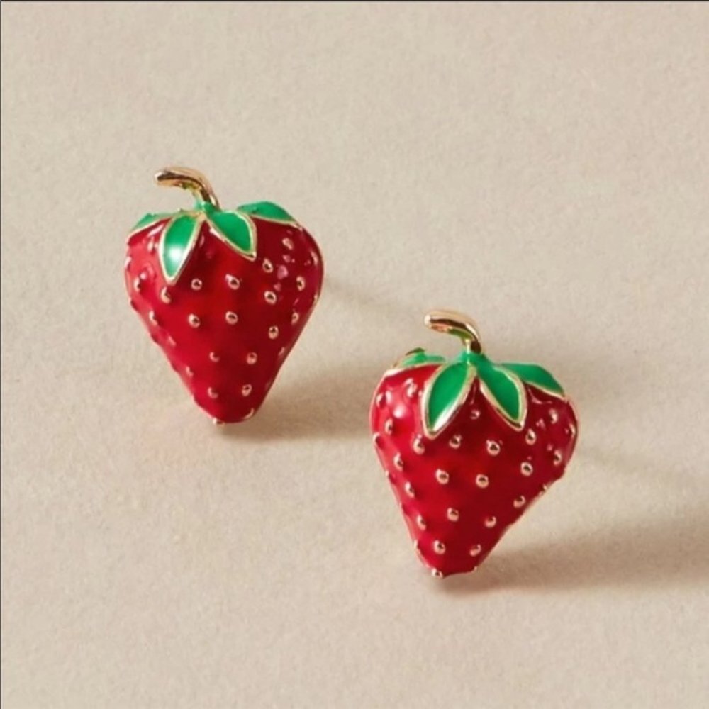 3/$30 CUTE STRAWBERRY STUD EARRINGS